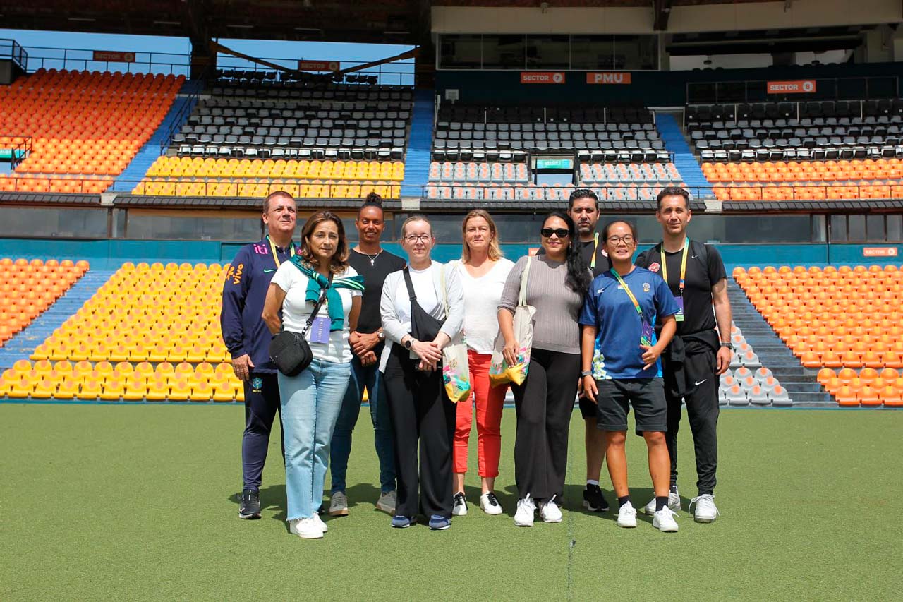 Medellín recibió la visita técnica de cinco delegaciones de equipos que jugarán en la Copa Mundial Femenina Sub-20 FIFA Colombia 2024