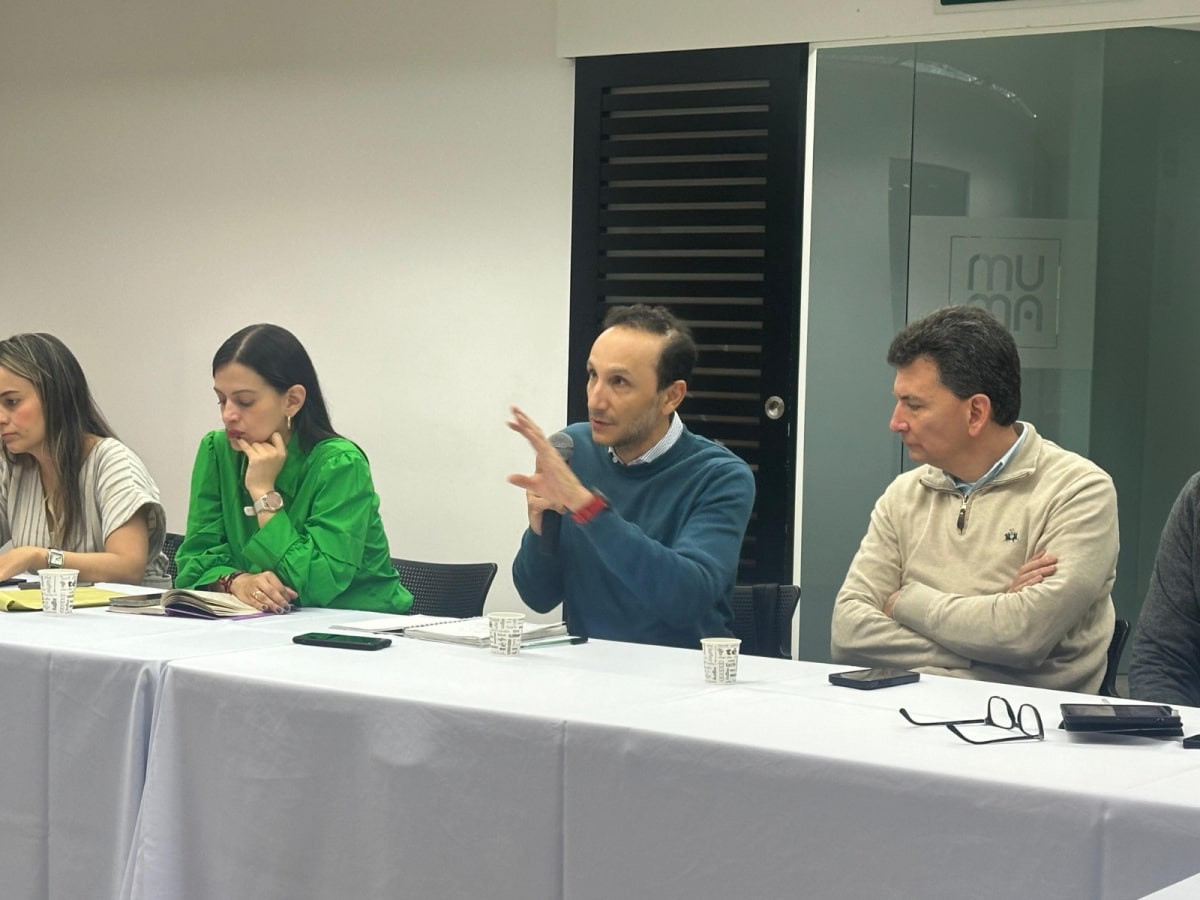 A través de mesas empresariales, se articulan estrategias para la reactivación económica de Medellín