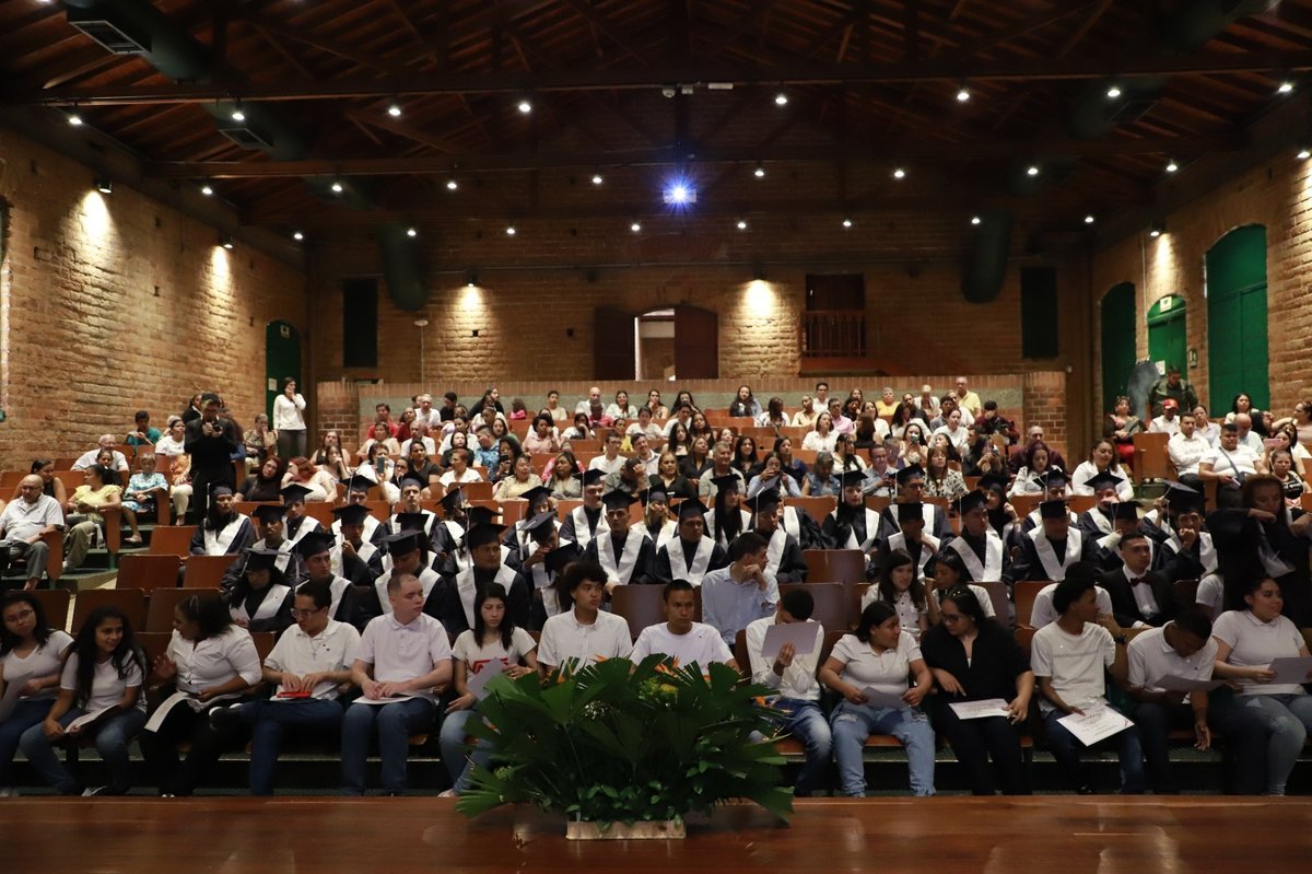 65 estudiantes con discapacidad cognitiva y mental completaron su proceso de formación para el trabajo