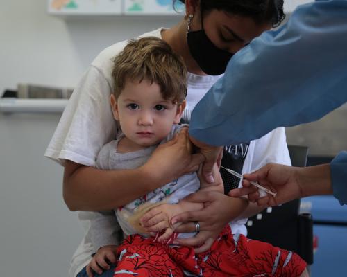 Este sábado 30 de abril, la Alcaldía de Medellín habilitará 80 puntos para la segunda Jornada Nacional de Vacunación